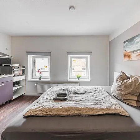 4 Lh 6-zimmer-apartments Apartment Niederdorla